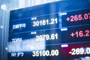 株価