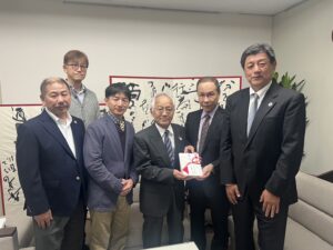 つるかめ管財