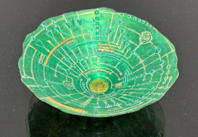 虹彩陽刻末広器